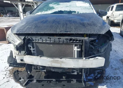 2017 Hyundai Ioniq Limited z USA, uszkodzony, nr VIN KMHC85LC3HU020705